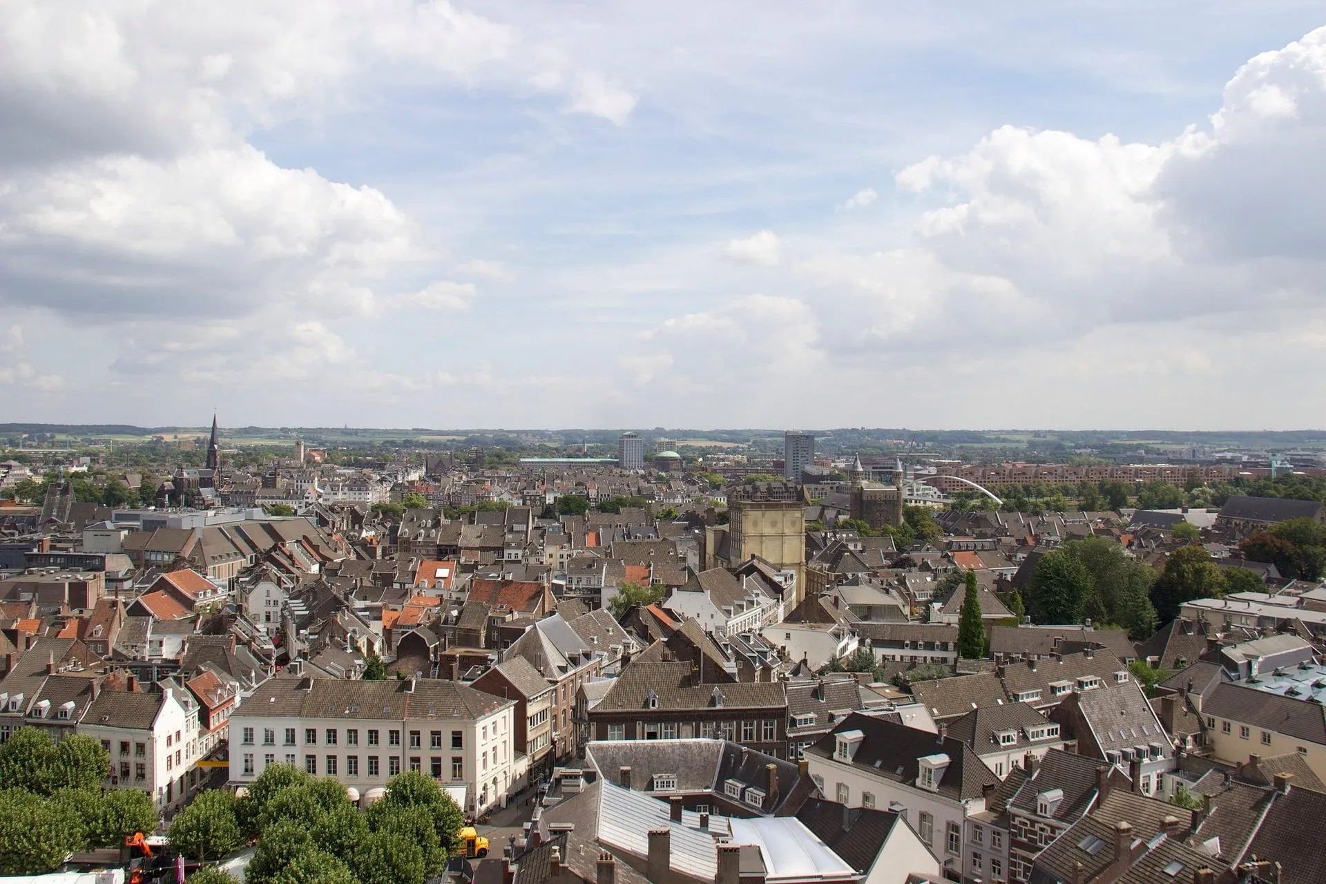 Outplacement support in Maastricht
